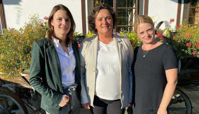 Bei den Naturel Hotels laufen oft zwei Modelle parallel. "Individuelle Planung ist das Gebot der Stunde", weiß Alexandra Tiefenbacher (rechts). | Foto: MeinBezirk.at