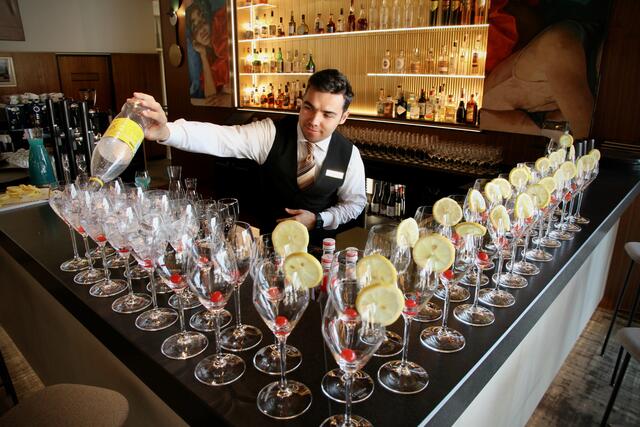 An der neuen Bar werden innovative Drinks serviert. | Foto: MeinBezirk.at