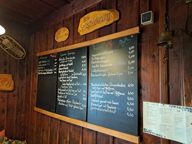 Vielfältiges Angebot !

 | Foto: Walter Fuchs