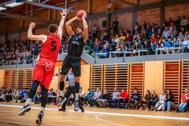 Shawn Ray war nur durch fünf Fouls zu stoppen. | Foto: Privat