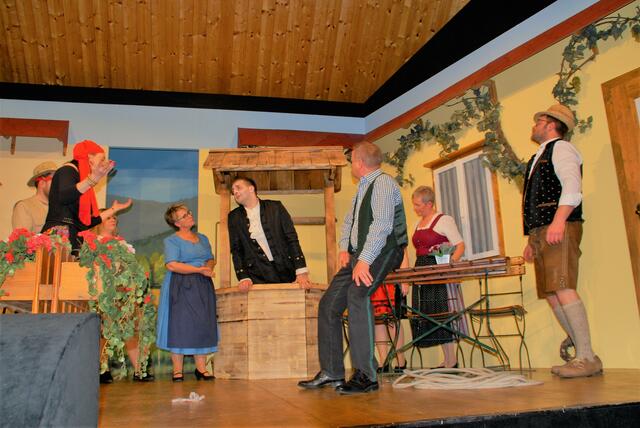 Die Begeisterung des Publikum, wurde bei der Premiere durch reichlich Applaus dokumentiert