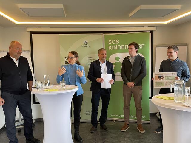 LH-Stellvertreterin Martina Berthold leitete die Präsentation ein. Sie betonte die Wichtigkeit solcher Projekte bei der Erfüllung der Energie-und Klimaziele des Landes Salzburg. | Foto: Philip Steiner