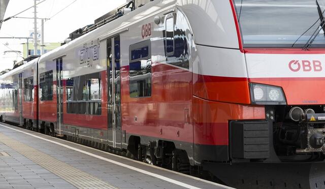 Entfall mehrerer S-Bahnen zwischen Atzgersdorf und Mödling von 1. bis 11. April 2023 | Foto: ÖBB Zenz