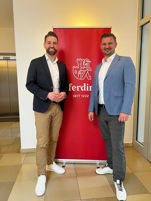 SPÖ OÖ-Landesgeschäftsführer Florian Koppler traf Eferdings Bürgermeister Christian Penn (SPÖ).  | Foto: Florian Koppler