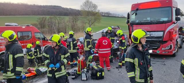 Foto: FF Göllersdorf, FF Hollabrunn