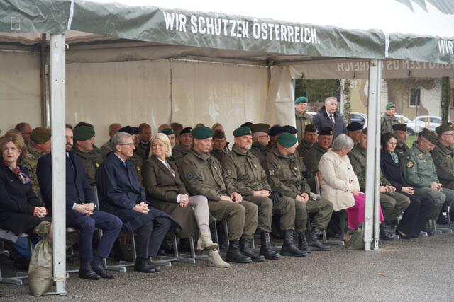 Unter den Ehrengästen befanden sich Landeshauptmann Wilfried Haslauer, Landesrat Stefan Schnöll und die Bundesministerin Klaudia Tanner. | Foto: Emanuel Hasenauer