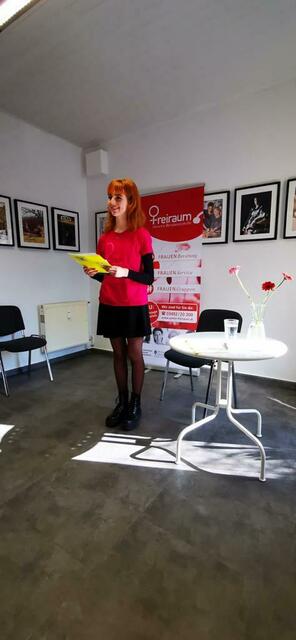 Anna Cech bei einer Lesung in der Frauenberatungsstelle Leibnitz | Foto: privat