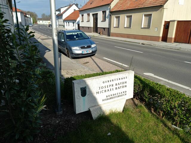 Das Geburtshaus befindet sich an der Oberen Hauptstraße 25 in der Marktgemeinde Rohrau im Bezirk Bruck an der Leitha. 
 | Foto: Silvia Plischek