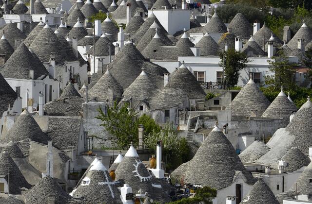 Charakteristische Trulli in Alberobello, Apulien | Foto: Franco Cappellari 
