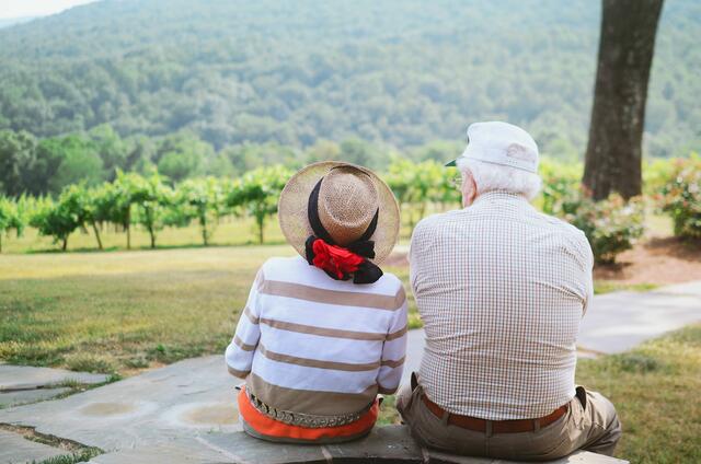 Auch im Alter ist ein Urlaub gut für Körper und Seele. | Foto: unsplash