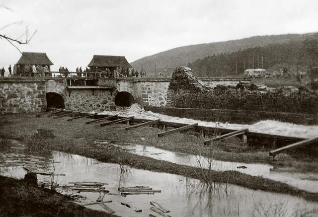 Die Hauptklause in Klausen Leopoldsdorf an der Schwechat | Foto: Stadtarchiv Baden
