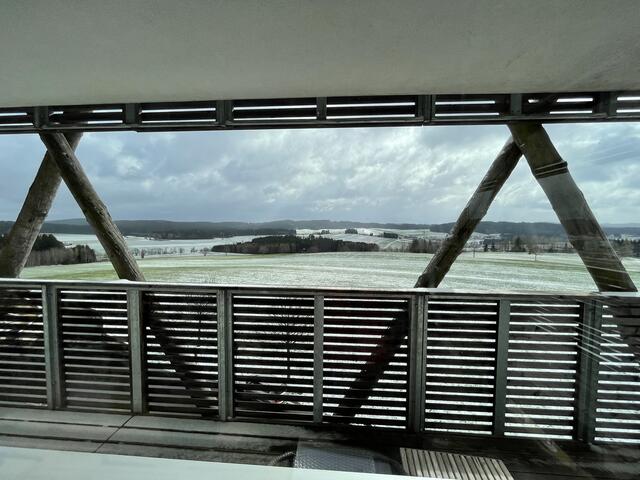 Der Ausblick vom Balkon – perfekt zum Lockerlassen und Energietanken. | Foto: BRS