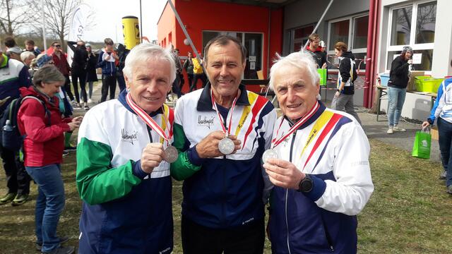 Das LAC-Trio Sepp Hartinger, Hans Thünauer und Franz Hartinger holte Silber bei der österreichischen Teammeisterschaft in Schattendorf. | Foto: Franz Hartinger