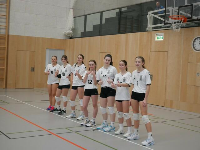 Die U-16 Mädls des UVC Waidhofen. | Foto: UVC WY