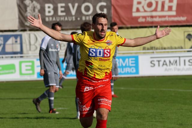 Edin Avdic meldete sich mit einem Dreierpack in die Rückrunde der Gebietsliga zurück. | Foto: schmidbauer
