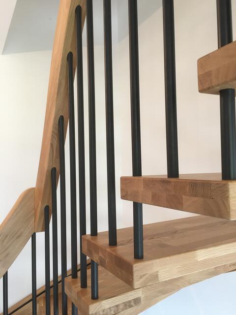 Auch Stiegen fertigt Eder an. Darin sieht er eine Herausforderung. | Foto: Eder