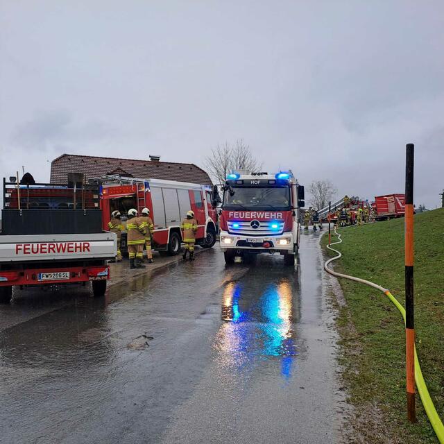 Drei Stunden dauerte der Einsatz. | Foto: FF Hof