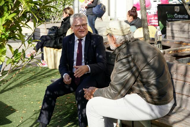 Die Bankerlgespräche finden von 17. bis 19. April in der Stadtoase am Hauptplatz statt. | Foto: Stadt Linz