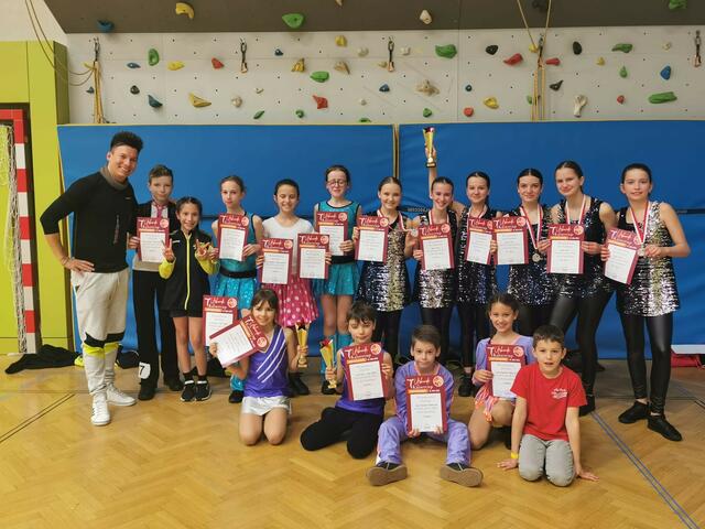 Die Hot Rock Dancers Parndorf | Foto: Hot Rock Dancers Parndorf