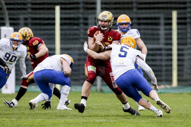 Die Grazer Verteidigung ließ den Telfs Patriots wenig Spielraum.  | Foto: GEPA