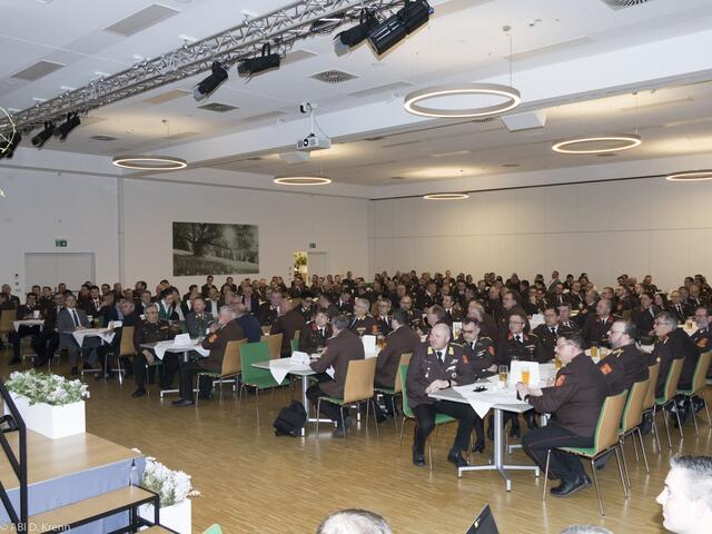 Der Saal war bis auf den letzten Platz gefüllt. | Foto: ABI Dominik Krenn