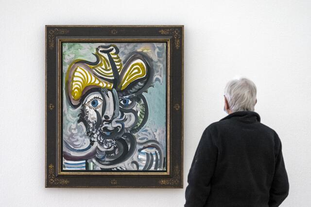 Dieses Werk von Pablo Picasso trägt den Titel "The artwork Head of a Man" (1972) und wurde zuletzt in der Schweiz ausgestellt.  | Foto: GEORGIOS KEFALAS / Keystone / picturedesk.com