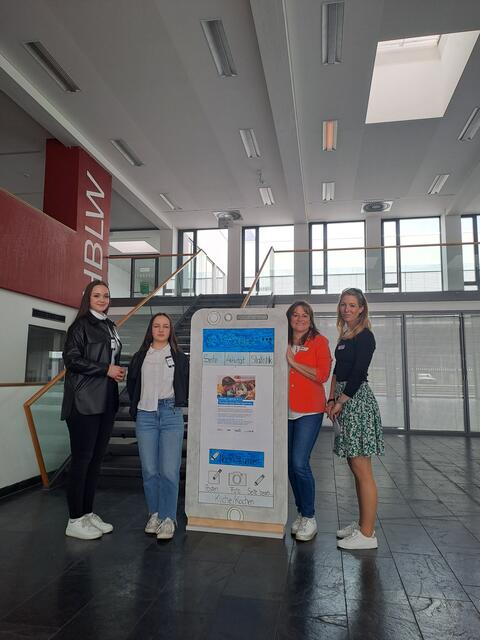 Vlnr:J ulia Marath, Sarah Untermoser, Marita Gandler und Julia Bergmann bei der Begrüßung. | Foto: Diakoniewerk Salzburg