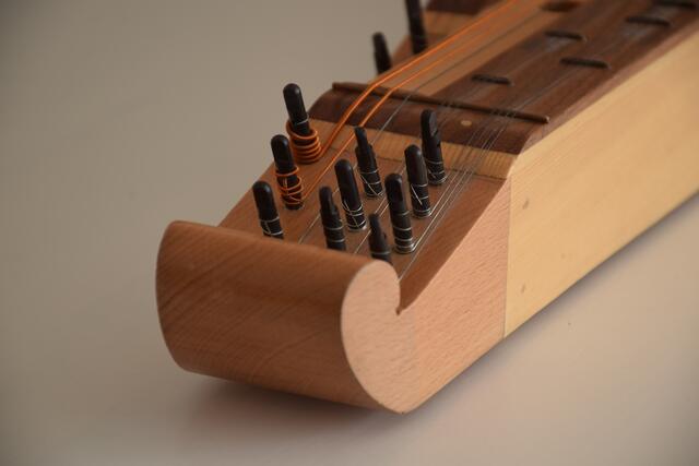 Auf der Zither gibt es "Wiegenlieder aus aller Welt" im Bezirksmuseum Döbling. | Foto: RGY23/unsplash