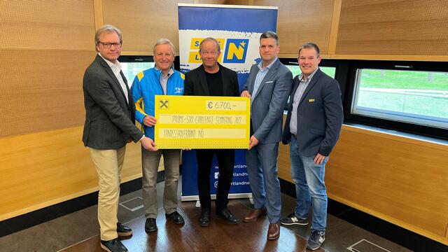Joseph Miedl NÖ Skipool, Wolfgang Labenbacher , Karl Zöchling Raiffeisenlandesbank Niederösterreich/ Wien, Martin Gabler Niederösterreichische Versicherung, Christoph Henneis Sportland Niederösterreich. | Foto: NÖ Ski Pool