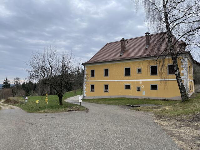 In zehn Minuten vom Maierhof/Forsthaus erreichbar.