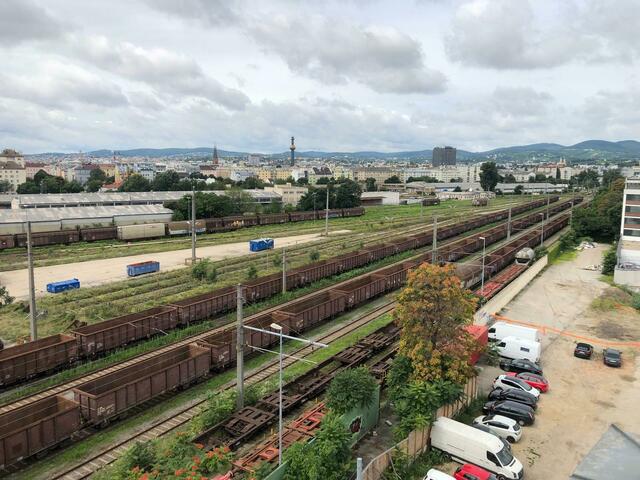Auf einer Fläche von 44 Hektar ist einiges geplant: Bis 2033 sollen am Nordwestbahnhof 16.000 Menschen ein neues Zuhause und 5.000 Menschen einen neuen Arbeitsplatz finden.  | Foto: Kathrin Klemm