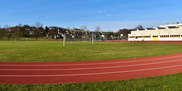 Sportplatz inklusive Leichtathletikanlagen, Beachvolleyballfelder und Kleinfeld beim Bundesschulzentrum Deutschlandsberg | Foto: RegionalMedien Steiermark