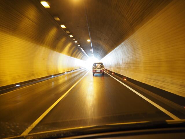 Ohne Straßentunnels geht es in Tirol nicht. Am Fernpass soll eine weitere Röhre gebaut werden. | Foto: Reichel