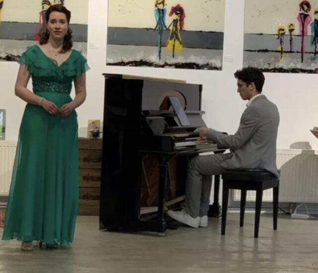 Liedprogramm "Bittersüß und duftigzart" (Klavier: Clemente Prudencio) | Foto: Peter Zeiler