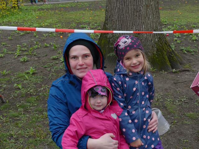 Ostereiersuche für Kinder im Hammerpark am 08.04.2023
Claudia, Sophie-Marie und Anna-Monique waren dabei! | Foto: Nina Taurok