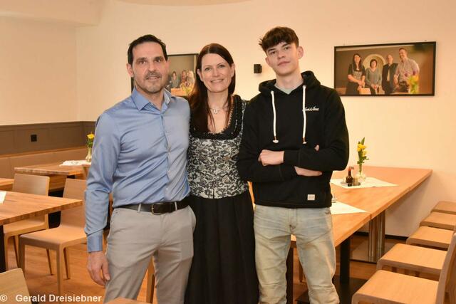 Sonja Trattner mit Familie | Foto: Gerald Dreisiebner
