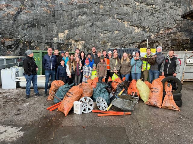 Die Müllsammelaktion war eine Idee der Landjugend Adnet, knapp 30 Personen nahmen teil. | Foto: Landjugend Salzburg