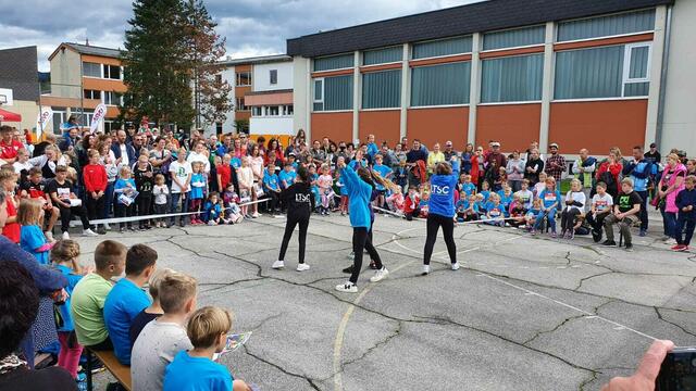Verschiedene Sportarten unverbindlich ausprobieren, das ist beim ASVÖ Familiensporttag in St. Paul möglich.  | Foto: ASVÖ