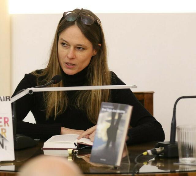 Corinna Antelmann war die bisher letzte Alsergrunder Literaturstipendantin 2021 und wurde mit Mitteln der Bezirks unterstützt.  | Foto: Benjamin Rizy