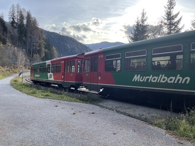 Steirische Regionalbahnen legten im Vorjahr an Fahrgästen zu: Mit der Murtalbahn waren beispielsweise 373.000 Fahrgäste (plus 26.000) unterwegs. | Foto: Peter J. Wieland