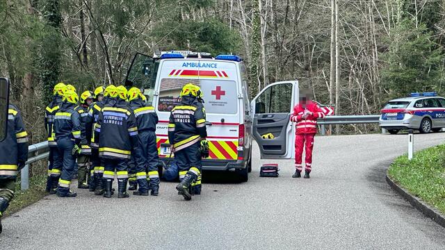 Ein Motorradunfall ereignete sich am Hochkogelberg bei Randegg. | Foto: Doku NÖ