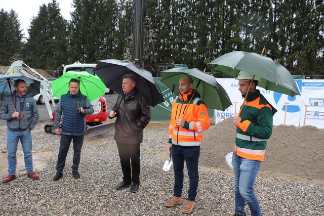 Beim Spatenstich zum Koralmsammler kam der für die Landwirtschaft so wichtige Landregen. | Foto: Edith Ertl