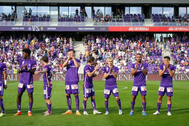 Die Austria Wien würde 2023/24 natürlich gerne wieder in Bundesliga spielen. Doch dafür braucht es eine Lizenz. Diese gab es in der ersten Instanz nicht für die Violetten. (Archivfoto) | Foto: FAK Austria Wien