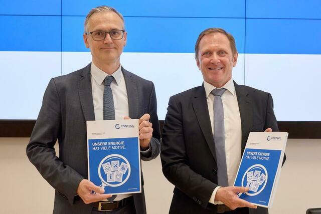 Dr. Wolfgang Urbantschitsch, LL.M und Prof. DI Dr. Alfons Haber, MBA, Vorstände der E-Control (v.l.n.r.) | Foto: E-Control 