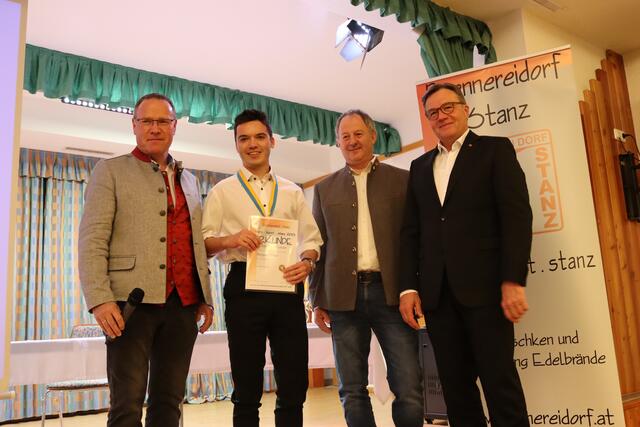 Jungbrenner Benjamin Pfeifer holte sich eine Goldmedaille.  | Foto: Elisabeth Zangerl