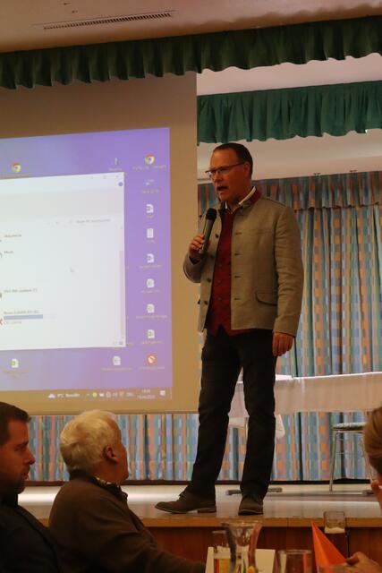Nahm die Begrüßung vor: Obmann Markus Auer.  | Foto: Elisabeth Zangerl