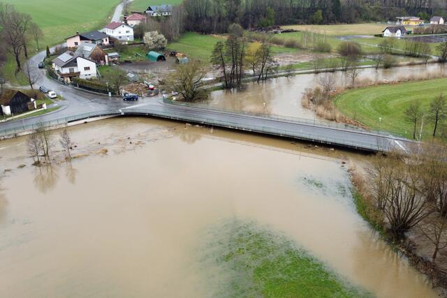 Gebäude waren bei Windigsteig nicht unmittelbar gefährdet. | Foto: BFK WT/St. Mayer