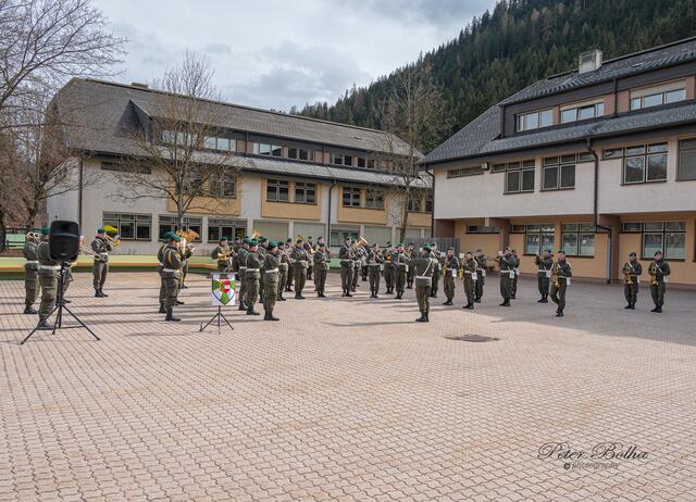 Mitärmusik Salzburg beim Standkonzert in der Struckerkaserne.
 | Foto: Peter Bolha