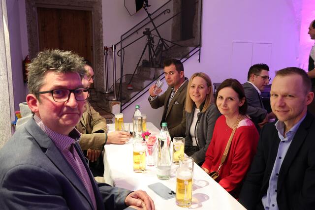 Politische Weggefährten (v.l.): Bürgermeister Stellvertreter Stephan Loidl und Vertreter des Gemeinderates | Foto: Maria Tiefenbacher-Schöndorfer, 2023