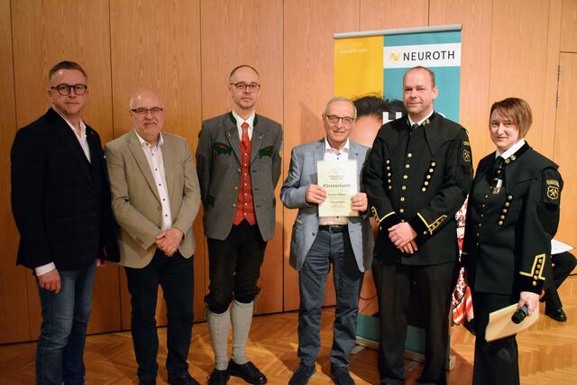 Franz Offner wurde zum Ehrenmitglied ernannt | Foto: Bergkapelle Piberstein